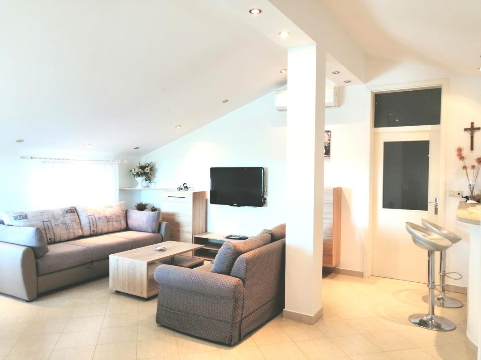 Lovely Sea View House 2 In Malinska Island Krk Εξωτερικό φωτογραφία